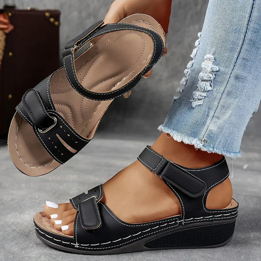 Cynthia | Sleek Orthopedic Sandals